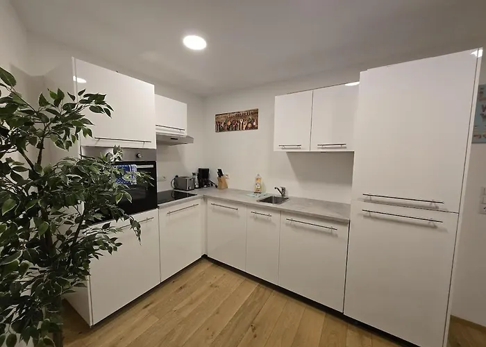Aldrans Apartment With 3 Bedrooms